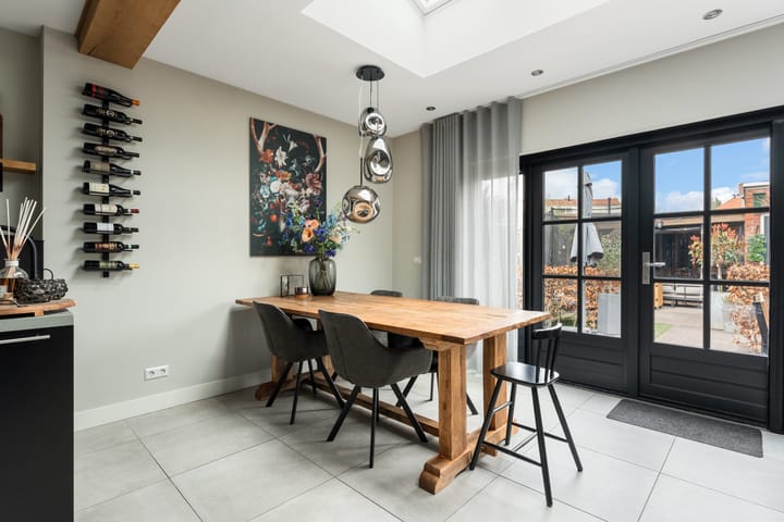 Foto 15 van Azaleastraat 6