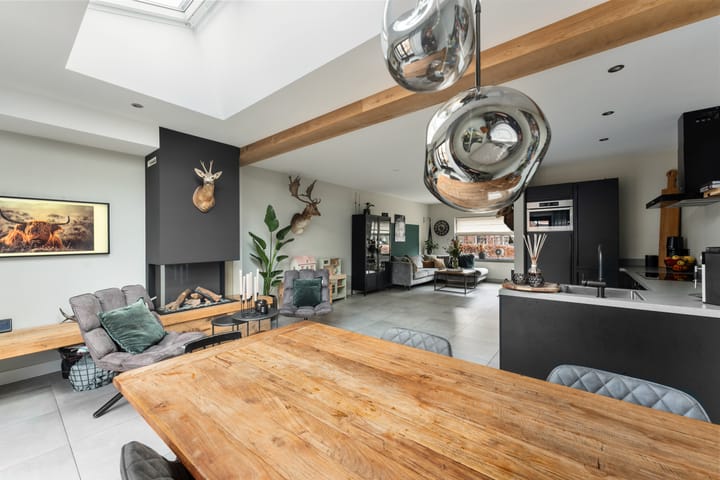 Foto 19 van Azaleastraat 6