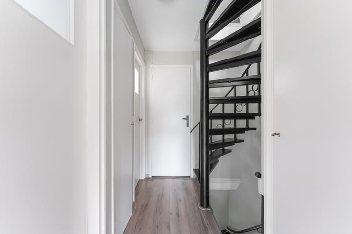 Foto 22 van Azaleastraat 6