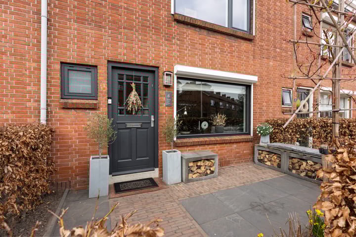 Foto 49 van Azaleastraat 6