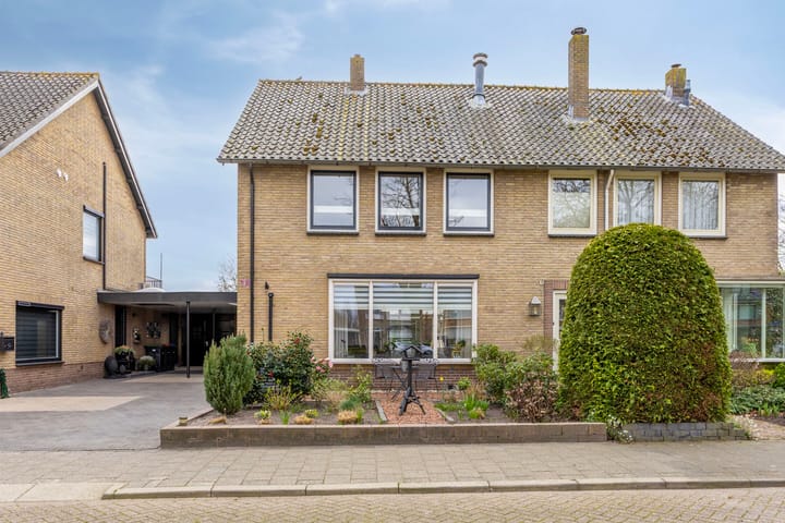 Photo 3 of Goudoever 18