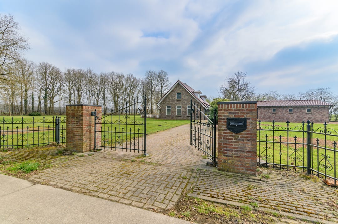 Foto 16 van Leidijk 10