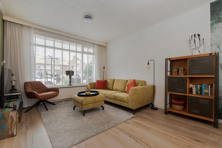 Foto 11 van Leeuweriksweg 47