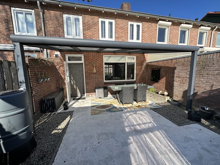 Foto 16 van Leeuweriksweg 47