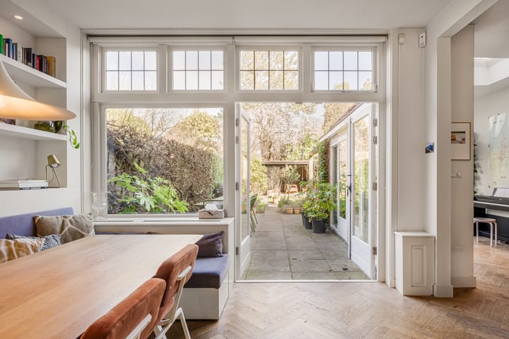 Foto 13 van Jacob de Witstraat 11