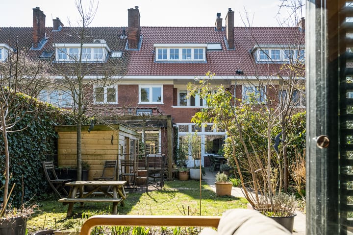 Foto 25 van Jacob de Witstraat 11