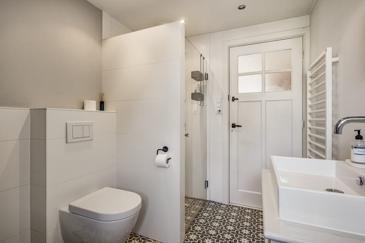 Foto 42 van Jacob de Witstraat 11