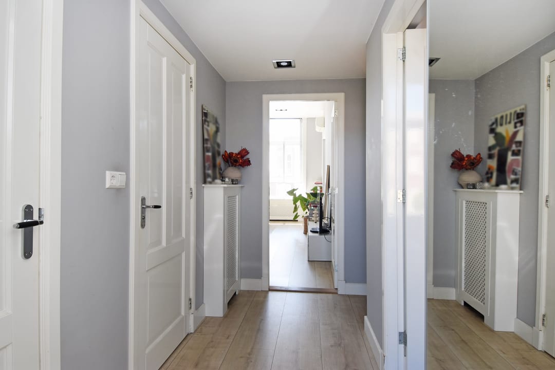 Photo 8 of Van de Spiegelstraat 15