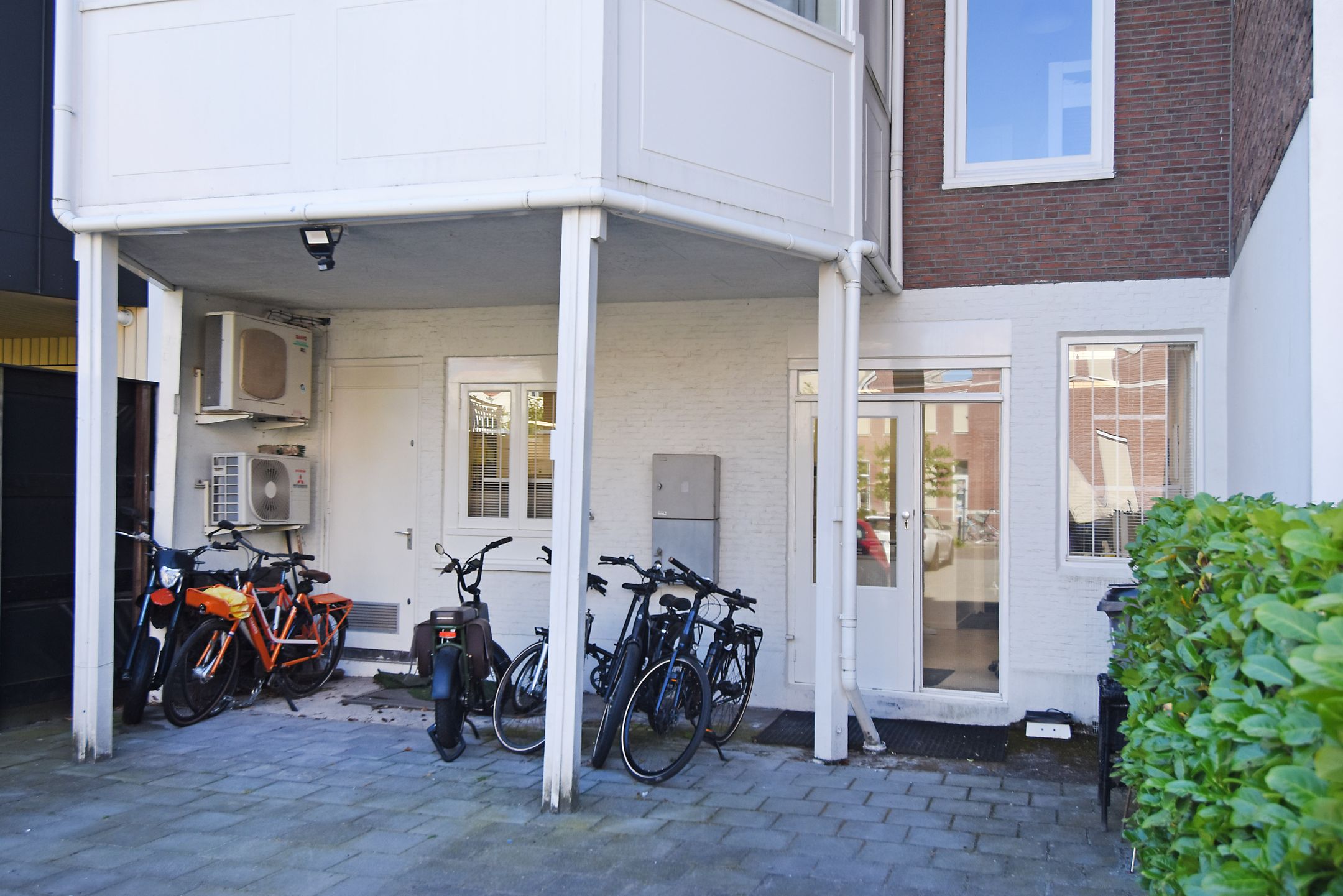 Photo 27 of Van de Spiegelstraat 15