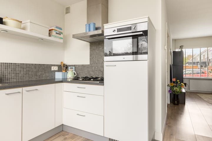 Foto 15 van Leeghwaterstraat 77