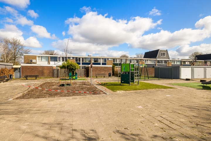 Foto 34 van Leeghwaterstraat 77