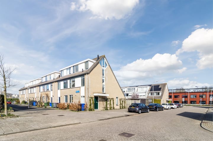 Foto 38 van Haya van Somerenstraat 9