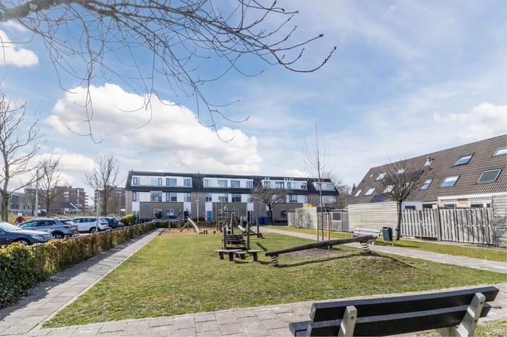 Foto 40 van Haya van Somerenstraat 9