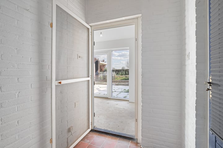 Foto 8 van Rijksweg 94-A