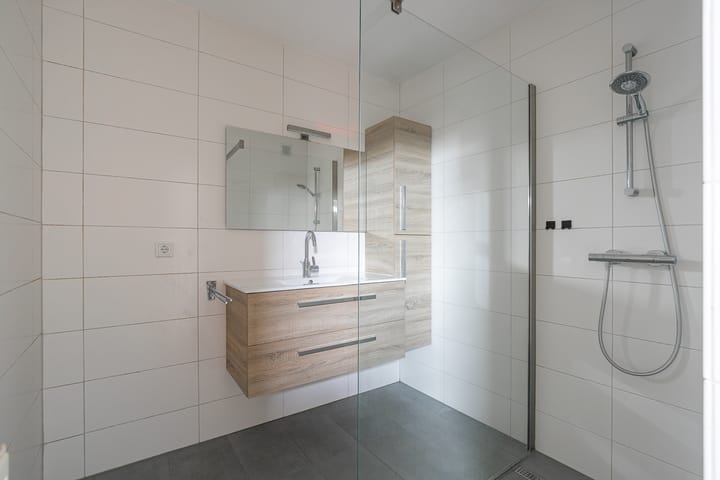 Foto 14 van Rijksweg 94-A