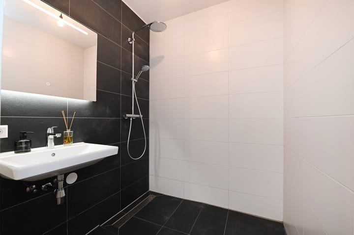 Foto 22 van Waldorpstraat 1598