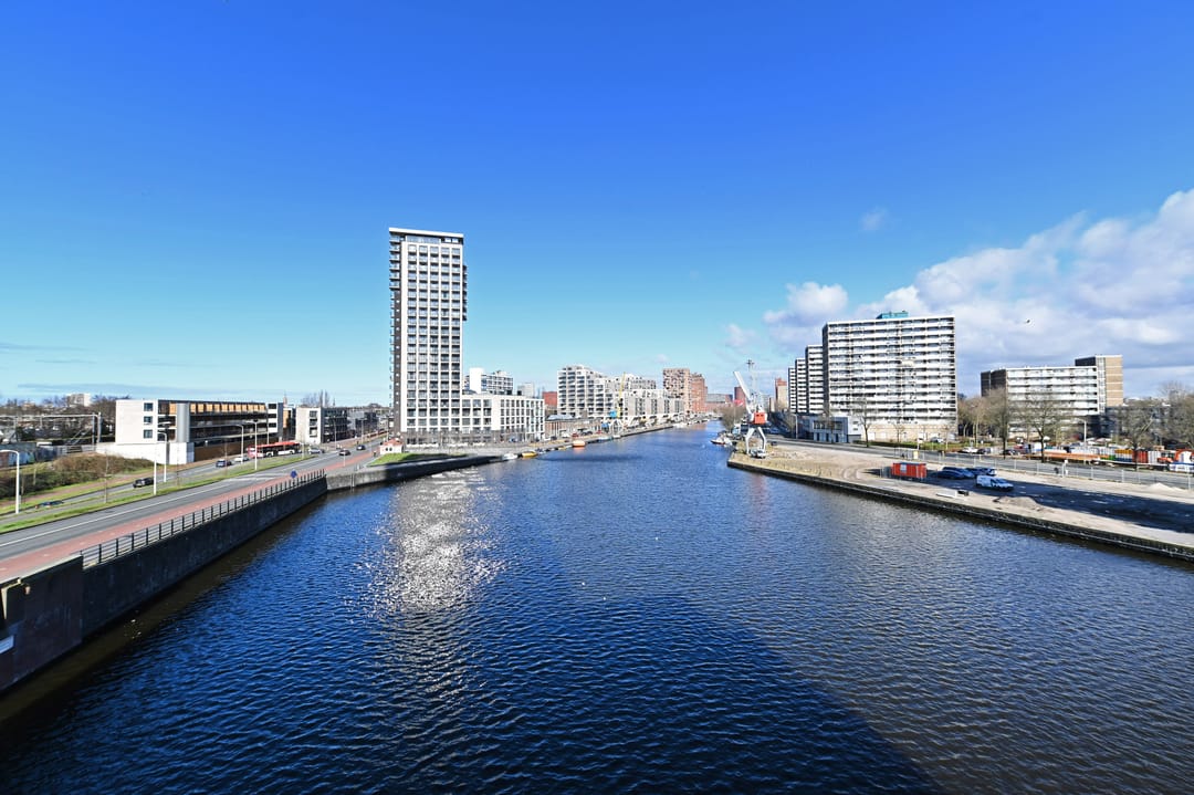 Foto 16 van Waldorpstraat 1598