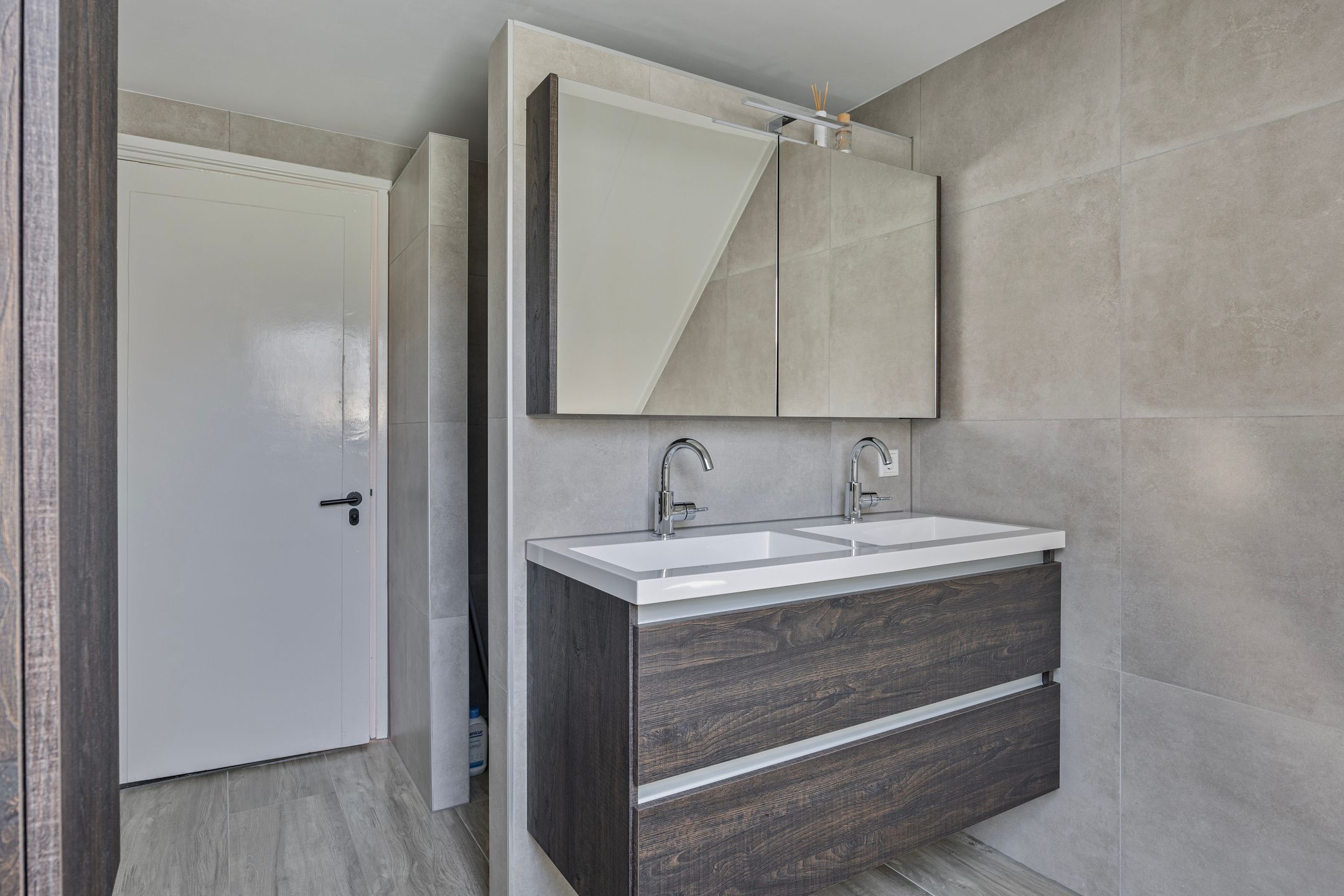 Foto 24 van Enterweg 9