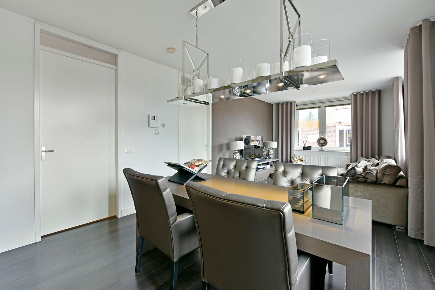 Foto 10 van Molenstraat 13