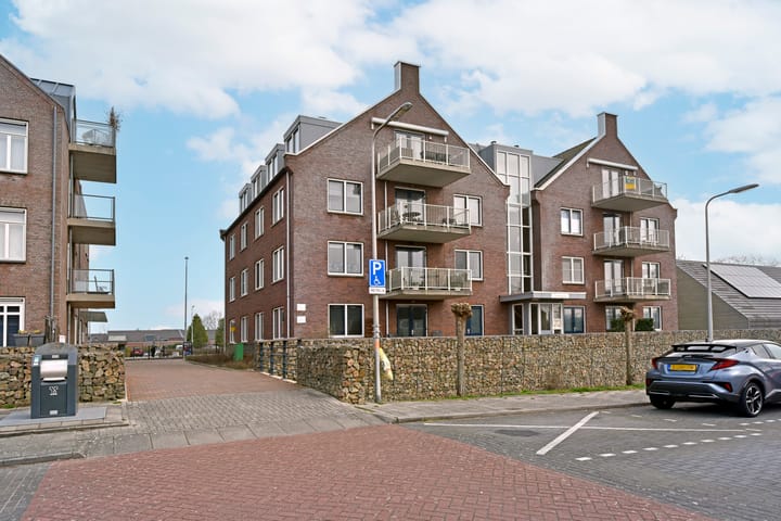 Foto 24 van Molenstraat 13