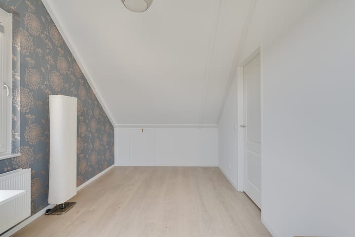 Foto 33 van Kervel 24