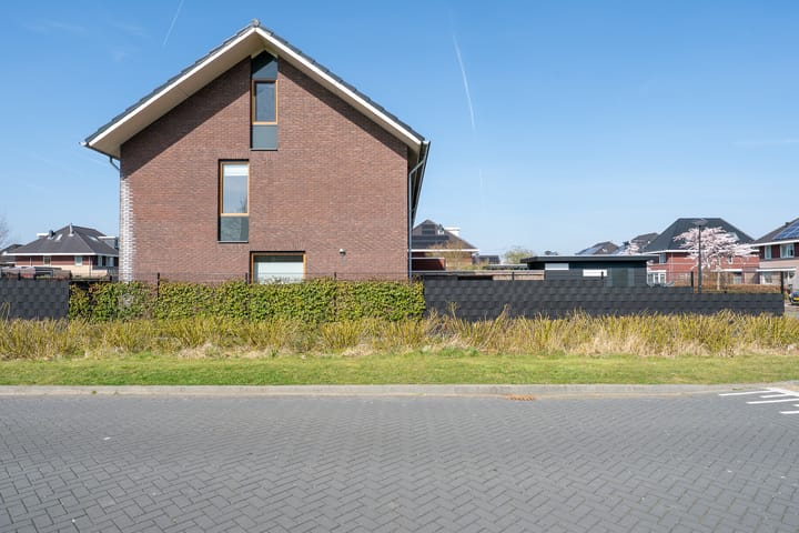 Foto 47 van Kervel 24