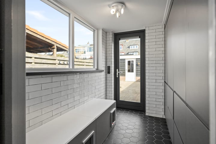 Foto 12 van Ooievaarstraat 149