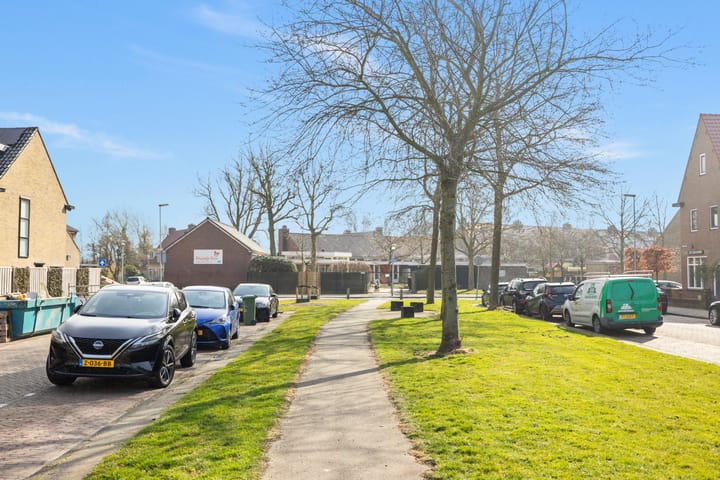 Foto 32 van Ooievaarstraat 149