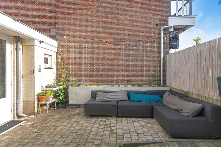 Photo 34 of Haltestraat 47