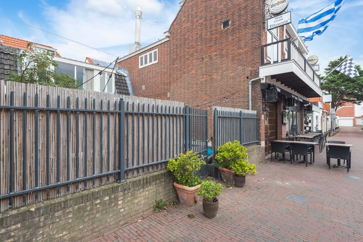Photo 38 of Haltestraat 47