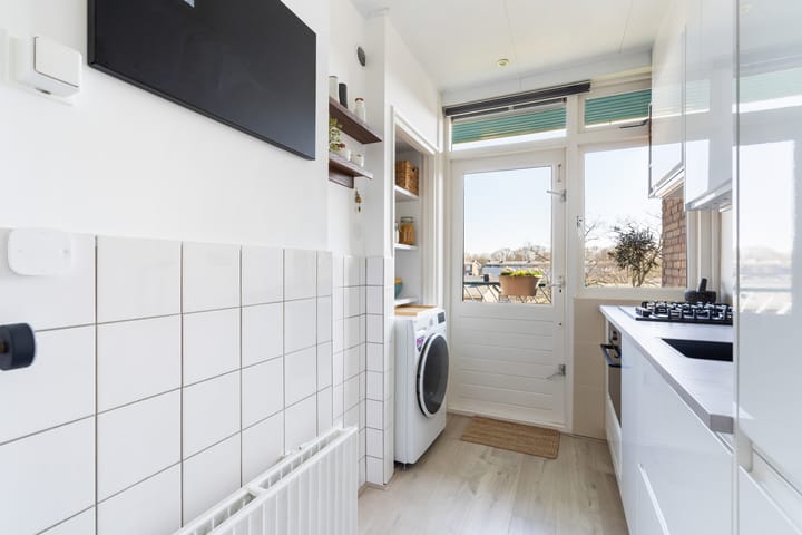 Foto 17 van Detmoldstraat 90-3