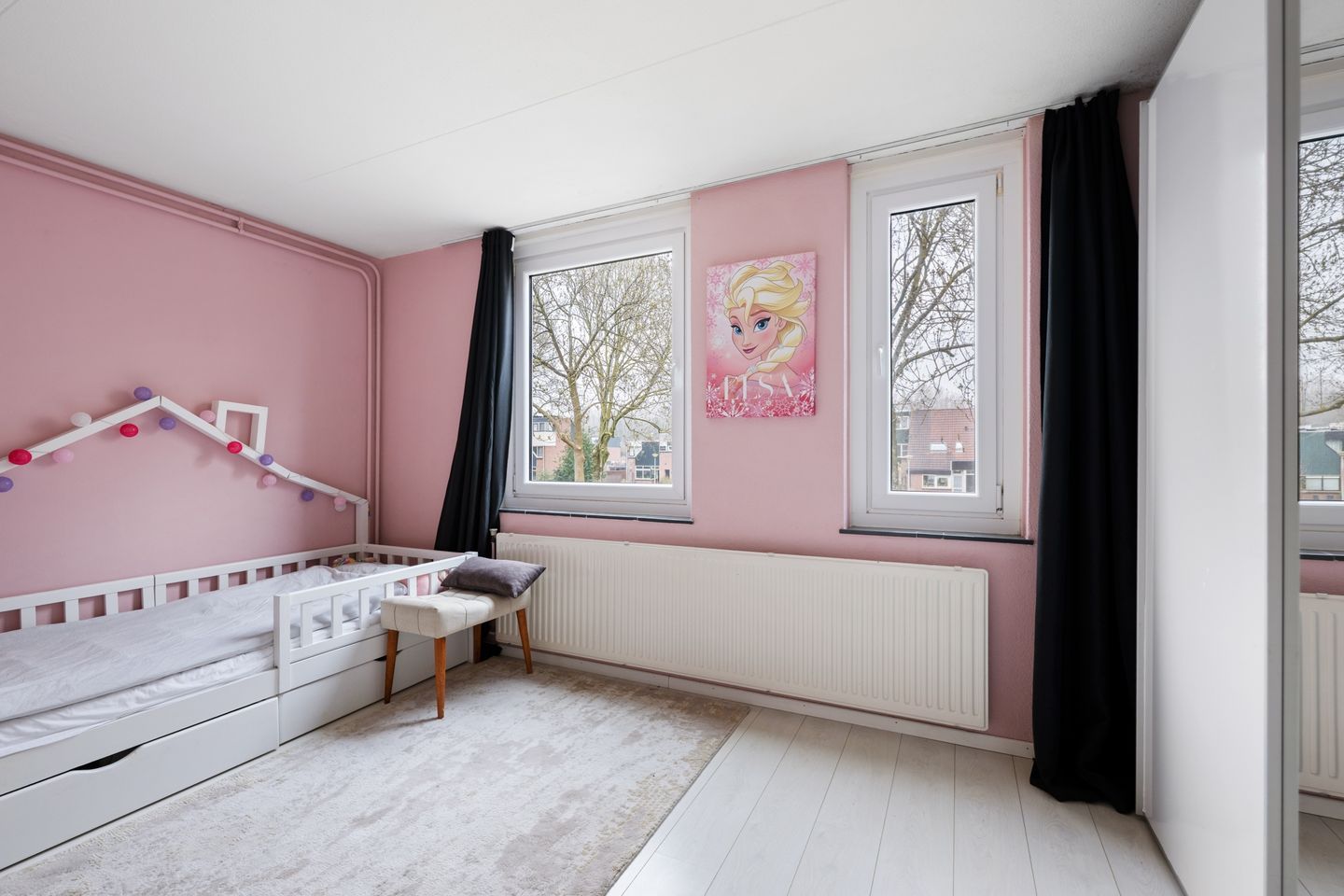 Foto 14 van Bronsmos 57