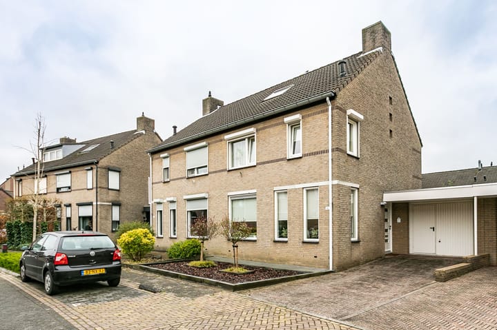 Photo 31 of Eglantier 94