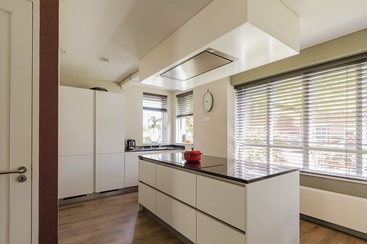 Foto 17 van Israël Queridolaan 9