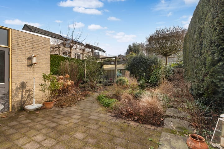 Foto 25 van Medanstraat 20