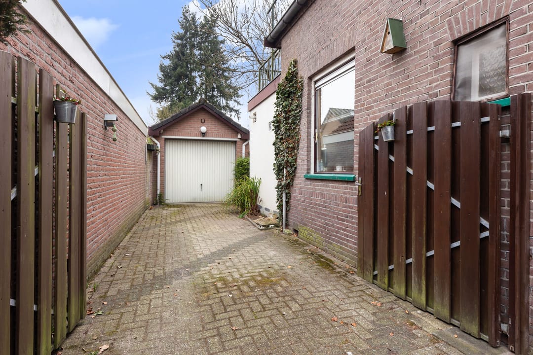 Foto 16 van Badhuisweg 143