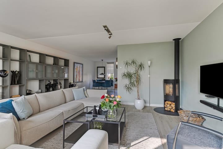 Foto 7 van Van Loenerf 6