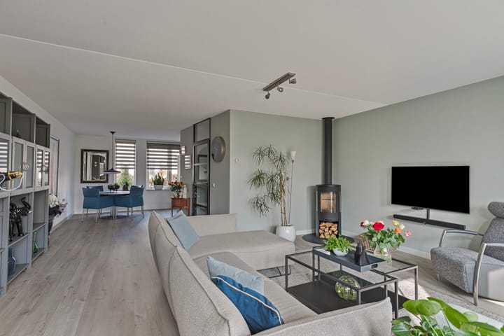 Foto 10 van Van Loenerf 6