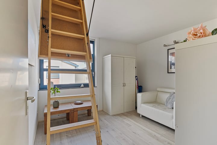 Foto 22 van Van Loenerf 6