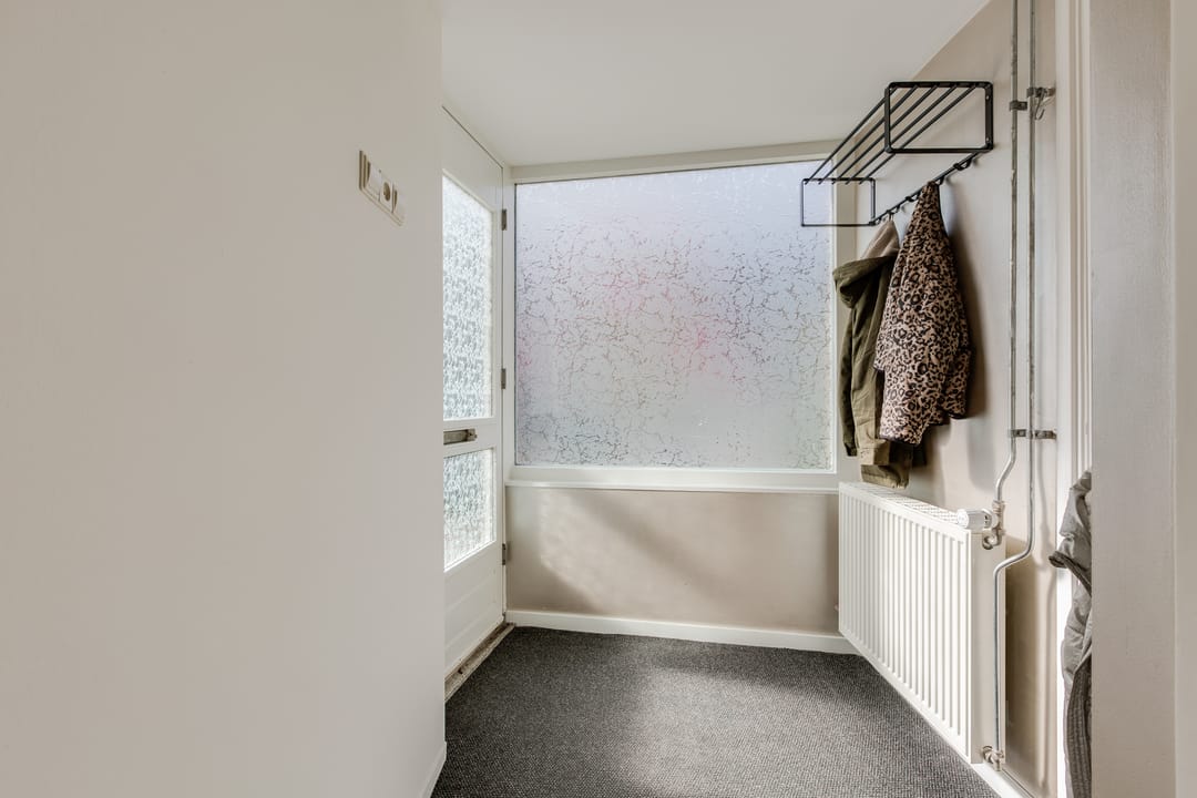 Foto 8 van De Ruyterweg 1