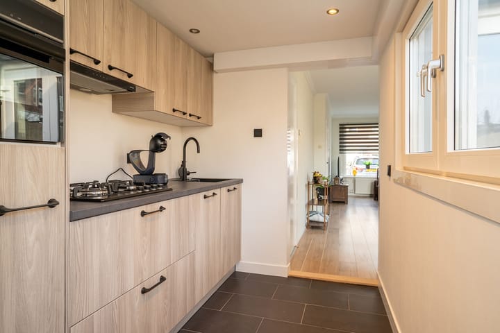 Photo 3 of Ribesstraat 8