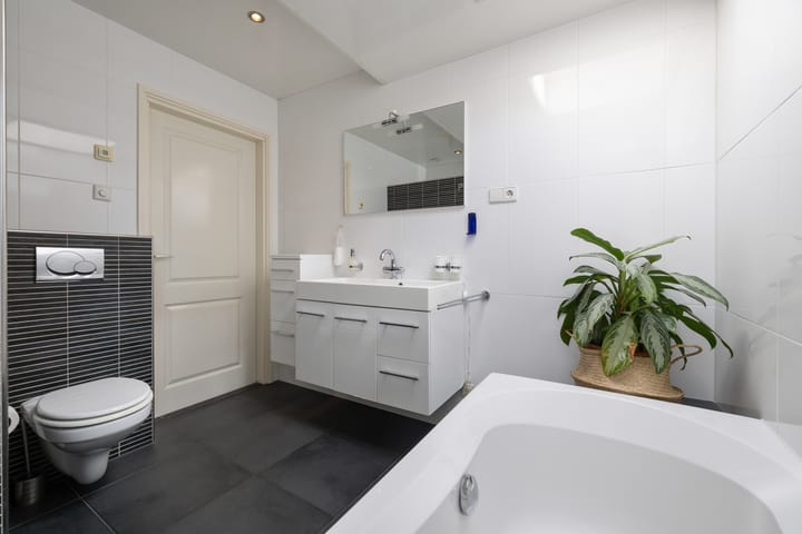 Foto 24 van de Essenbree 86