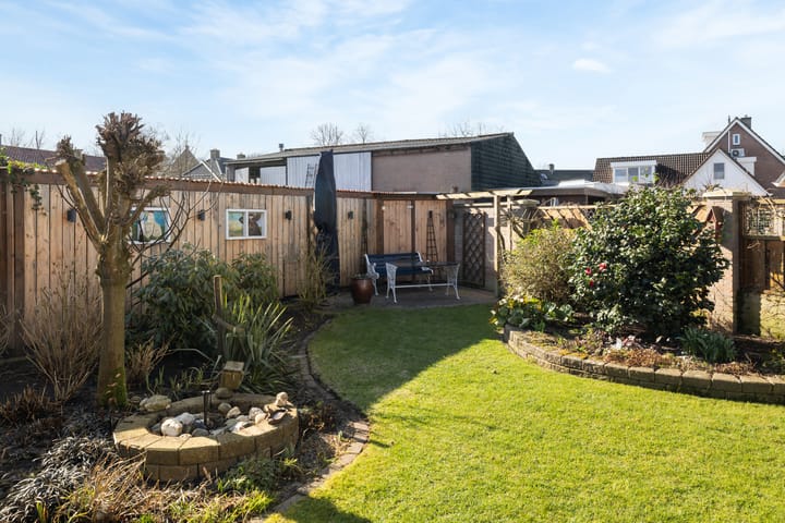 Foto 31 van de Essenbree 86