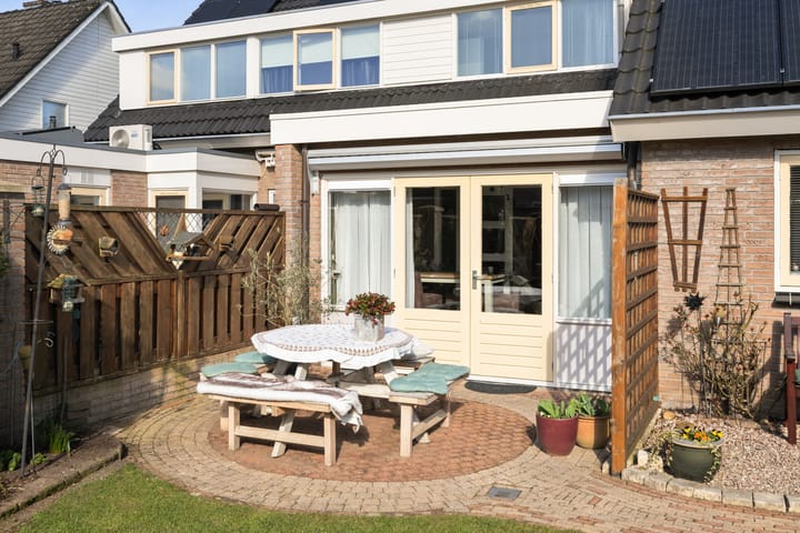 Foto 33 van de Essenbree 86