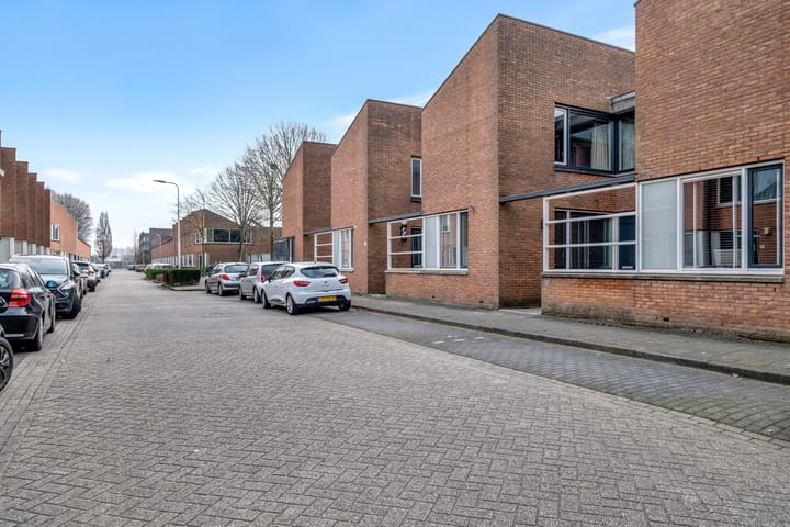 Photo 43 of Hugo Poortmanstraat 24