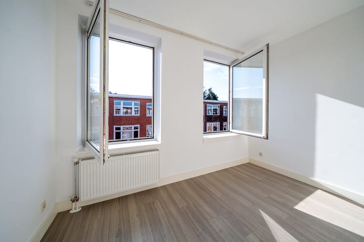 Foto 11 van Velpsestraat 165-A