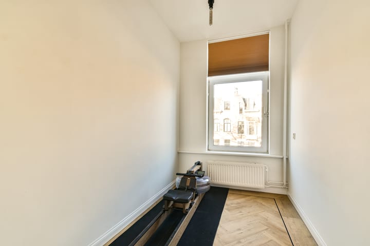 Foto 12 van Claes de Vrieselaan 38-B