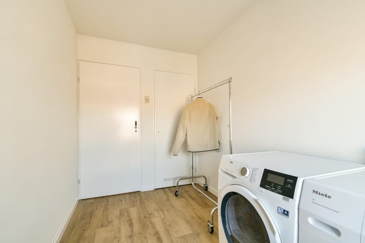 Foto 28 van Claes de Vrieselaan 38-B