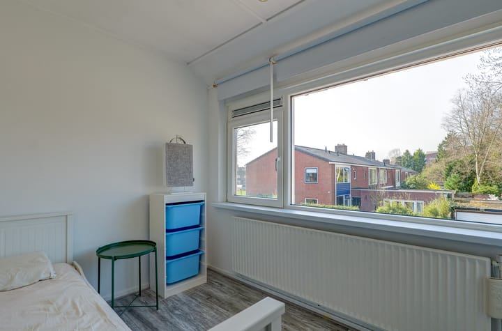 Photo 25 of Schweitzerstraat 4