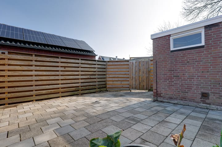 Photo 31 of Schweitzerstraat 4